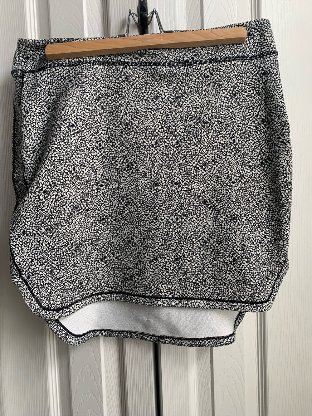 Lululemon City Skirt